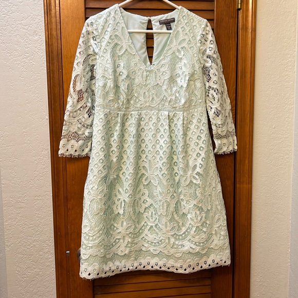 A Pea in the Pod Dresses & Skirts - A Pea in the Pod dress size S mint green